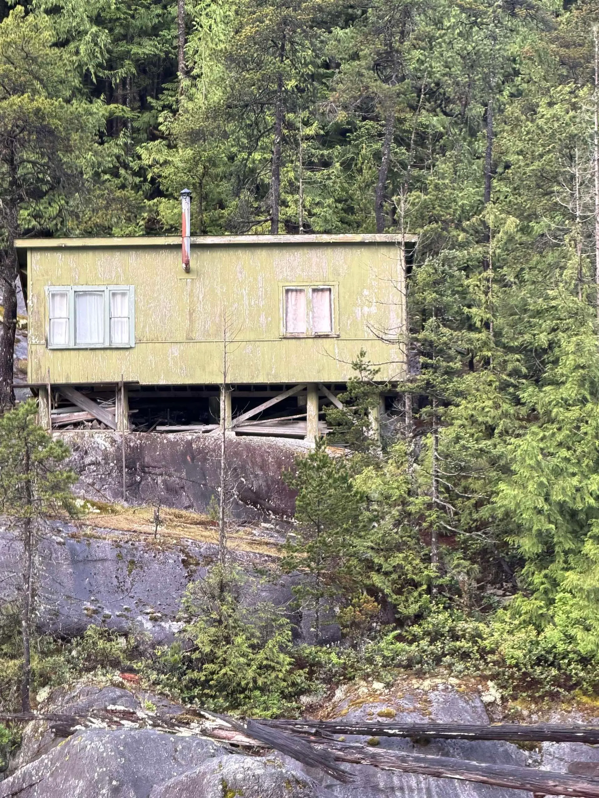 1 South Of Debeck Creek - Image 4
