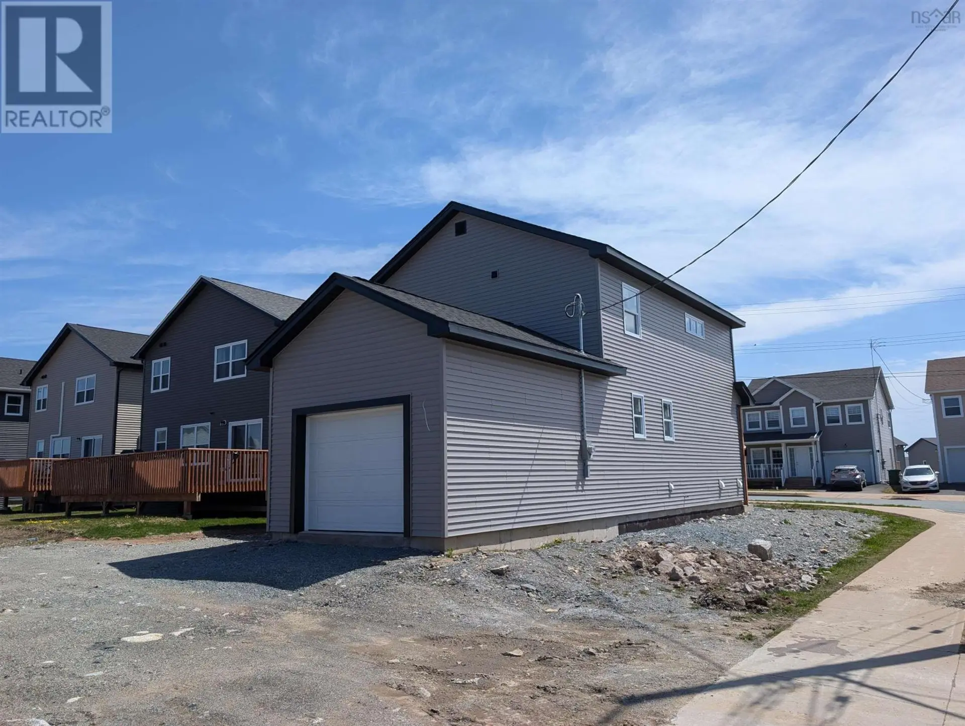 253 Alabaster Way - Image 4