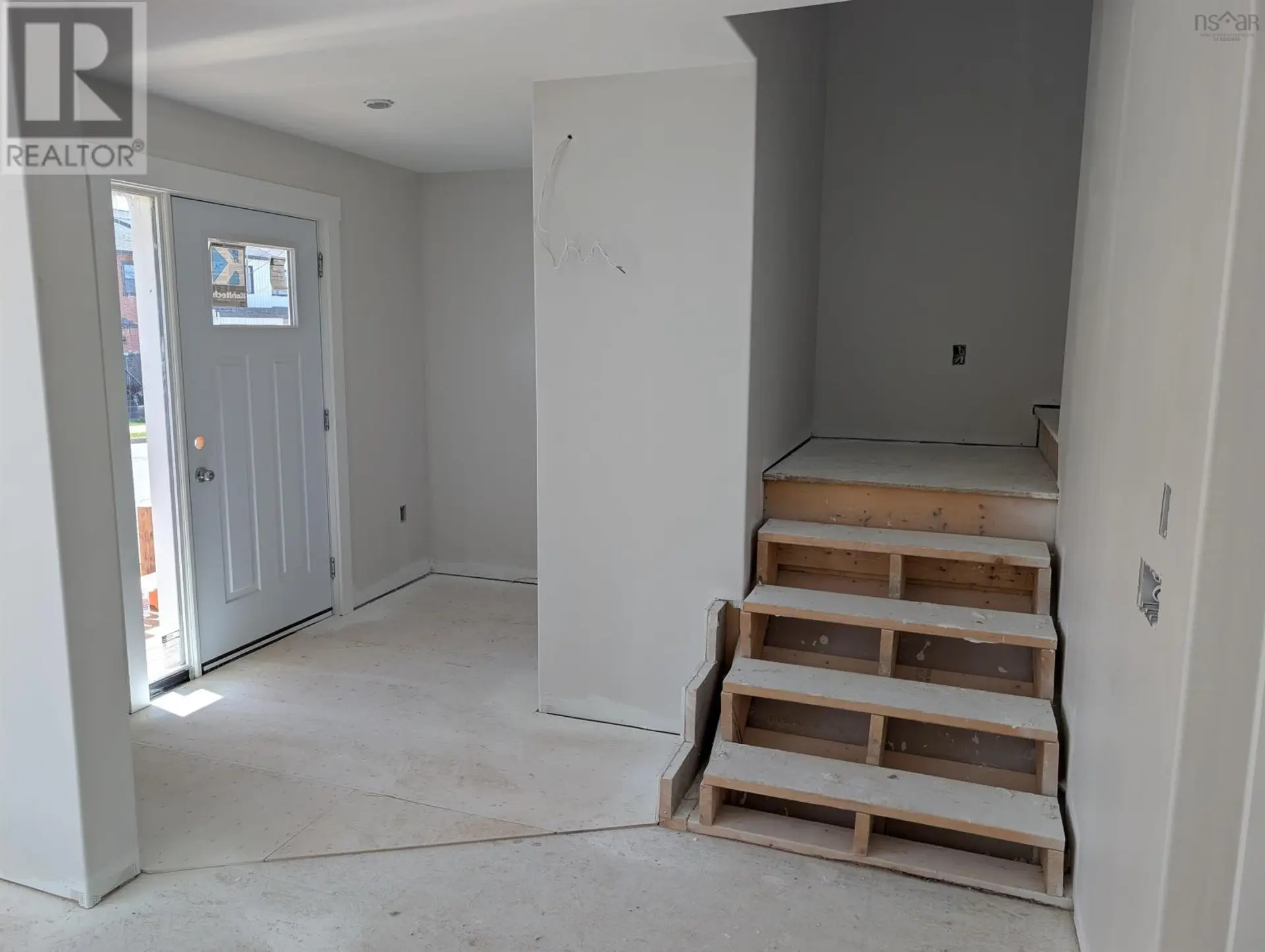 253 Alabaster Way - Image 6