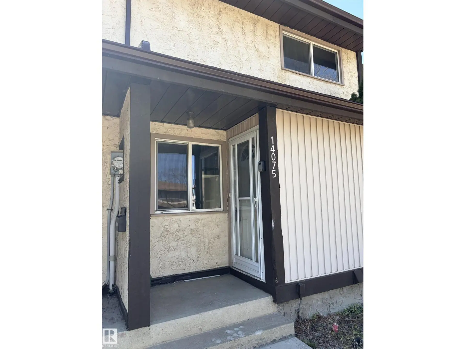 14075 30 ST E NW - Image 1