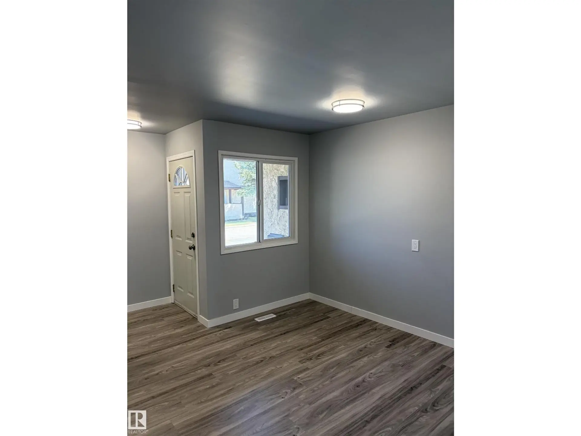 14075 30 ST E NW - Image 2
