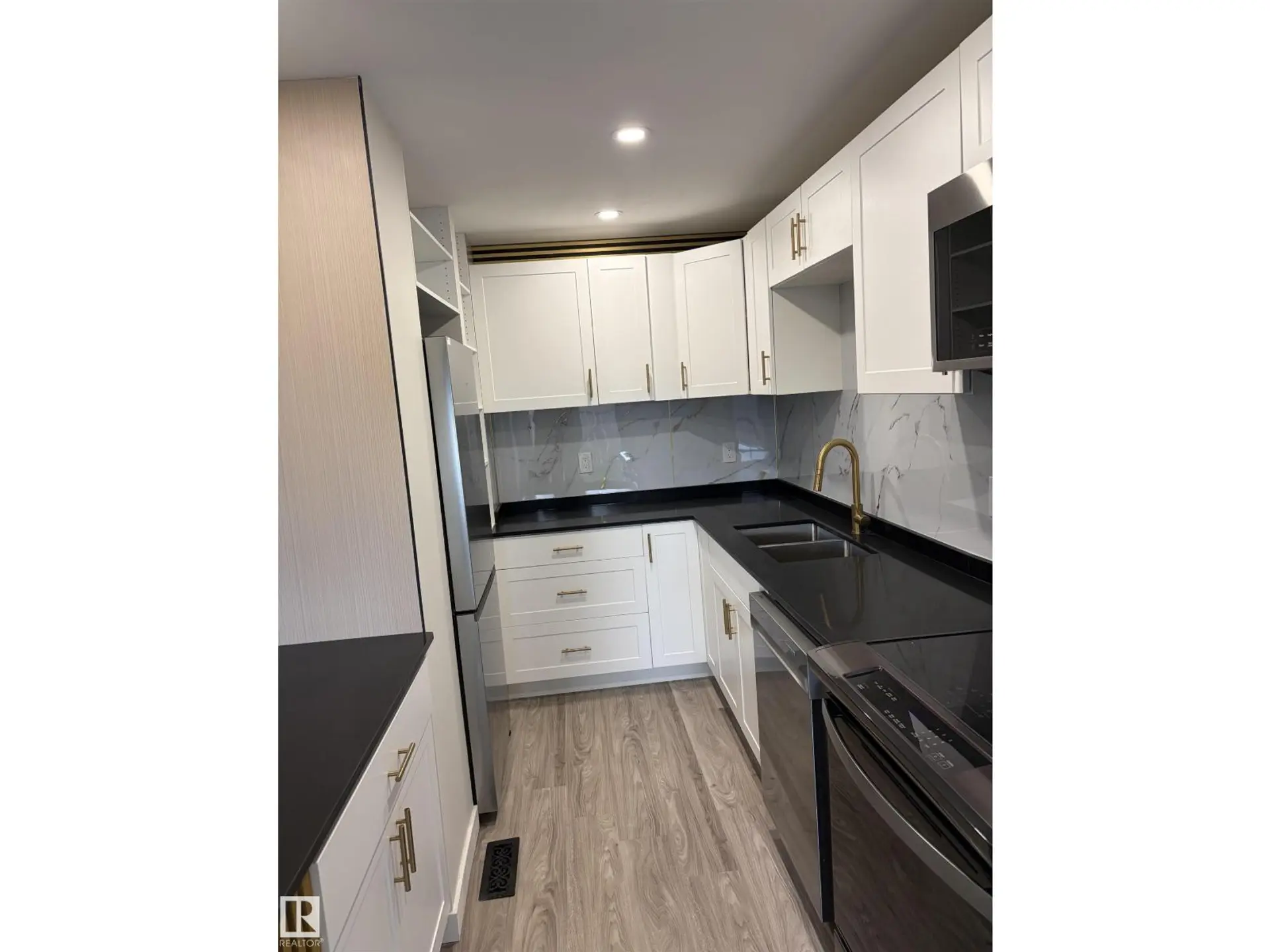 13833 24 ST W NW - Image 6