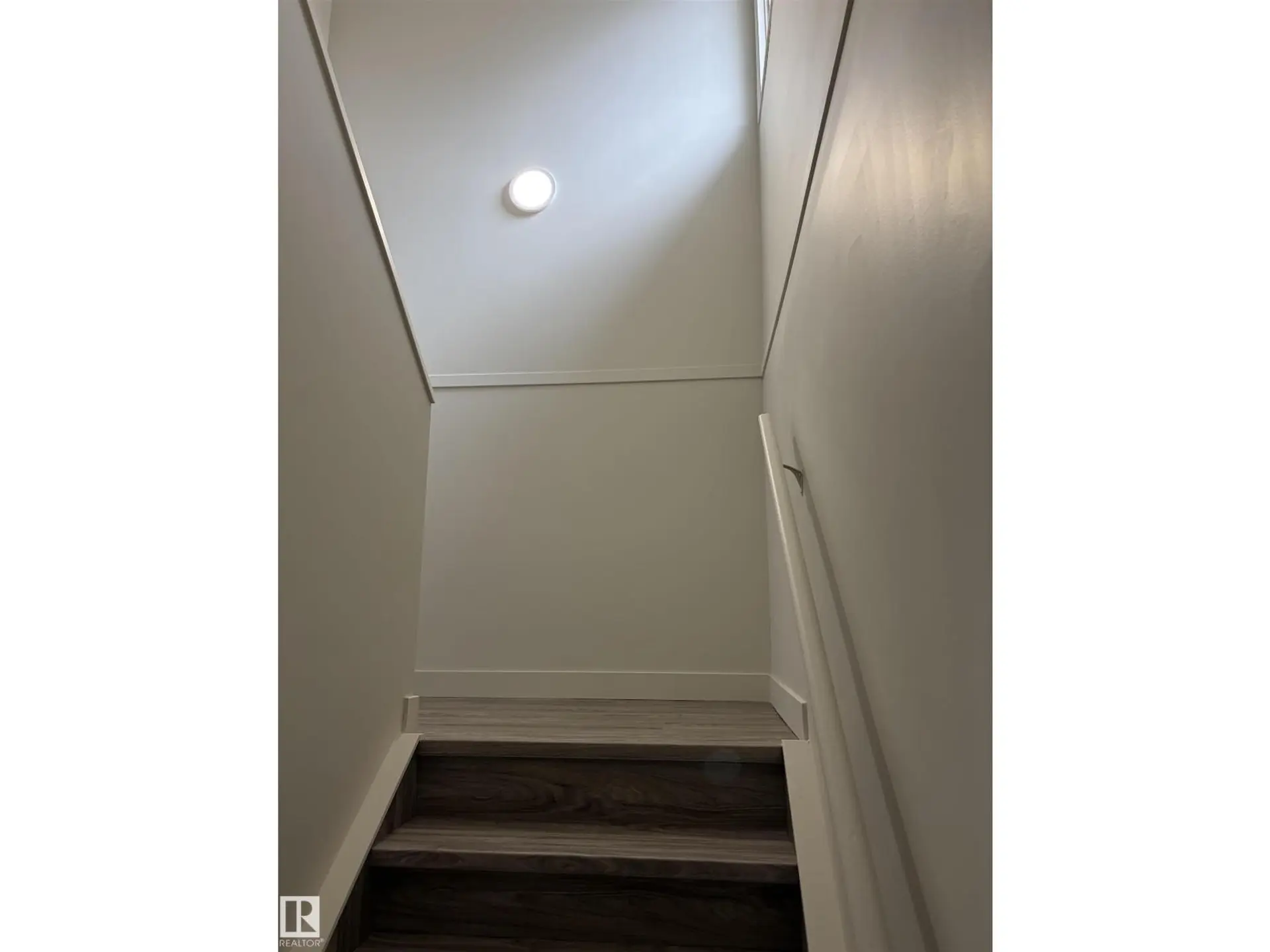 13833 24 ST W NW - Image 2
