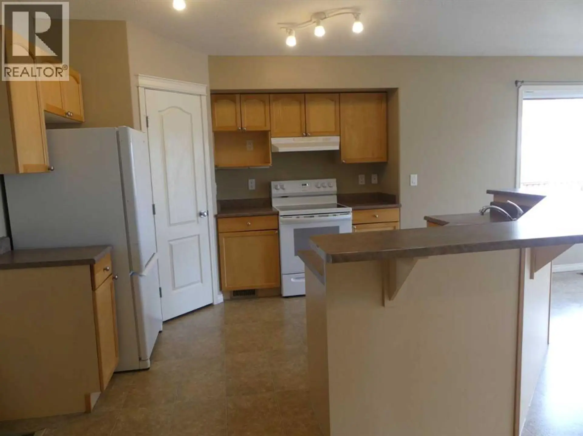 10660 125 Avenue - Image 17
