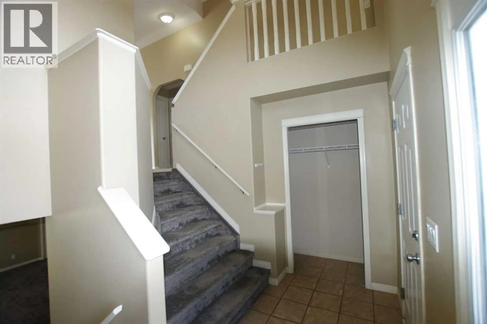 10660 125 Avenue - Image 3