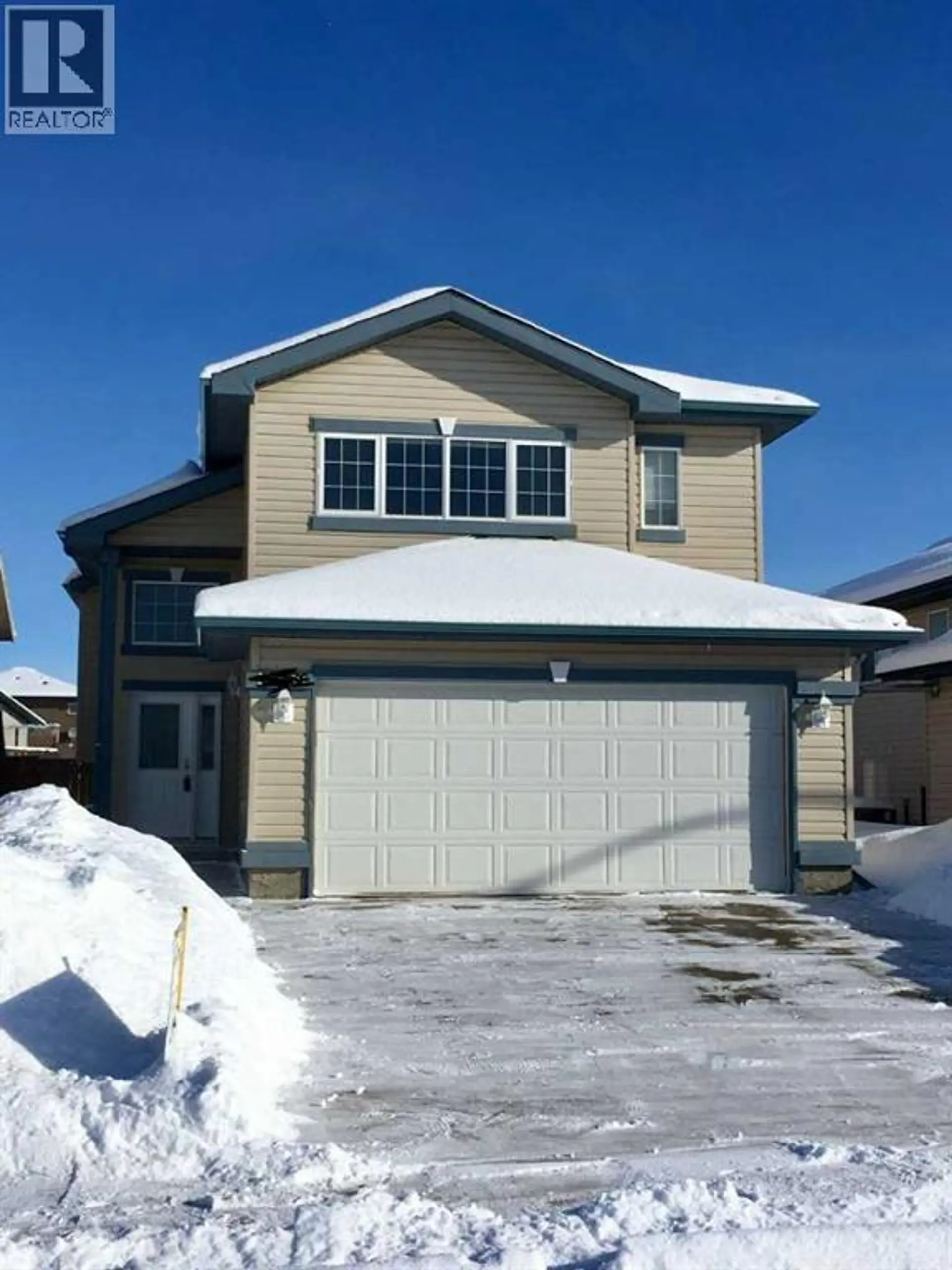 10660 125 Avenue - Image 1