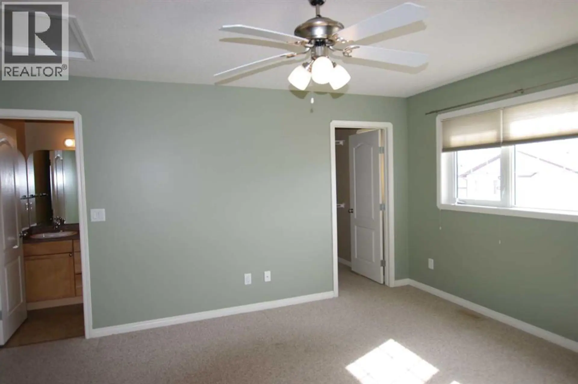 10660 125 Avenue - Image 9
