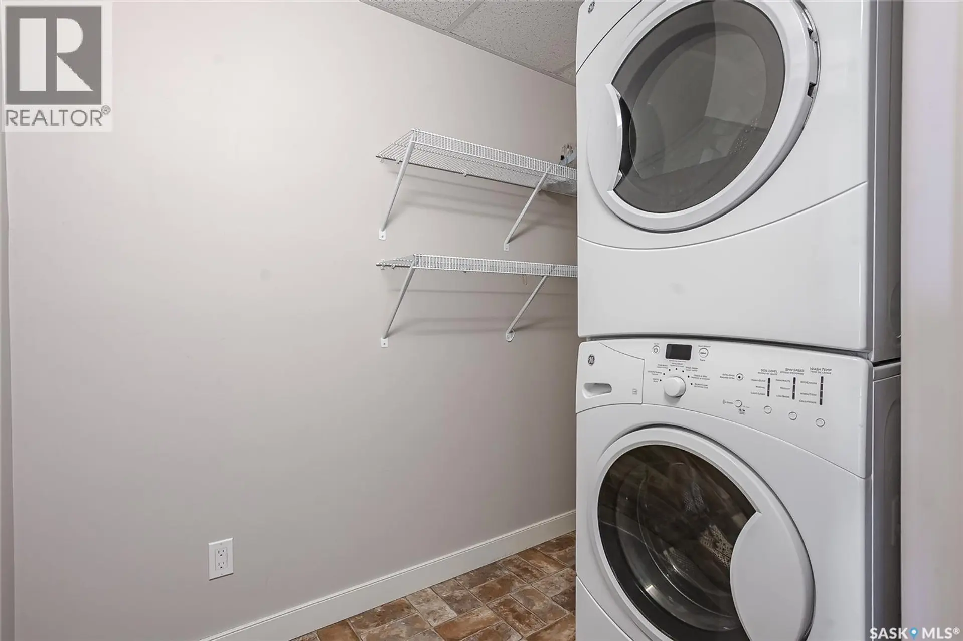 #322 158 Pawlychenko LANE - Image 16