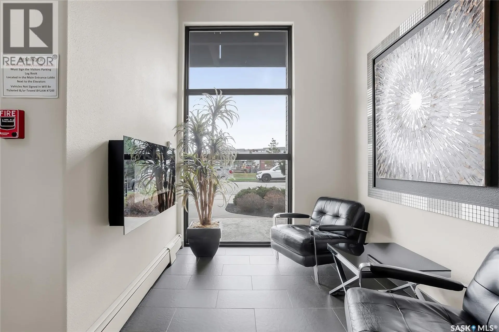 #322 158 Pawlychenko LANE - Image 3