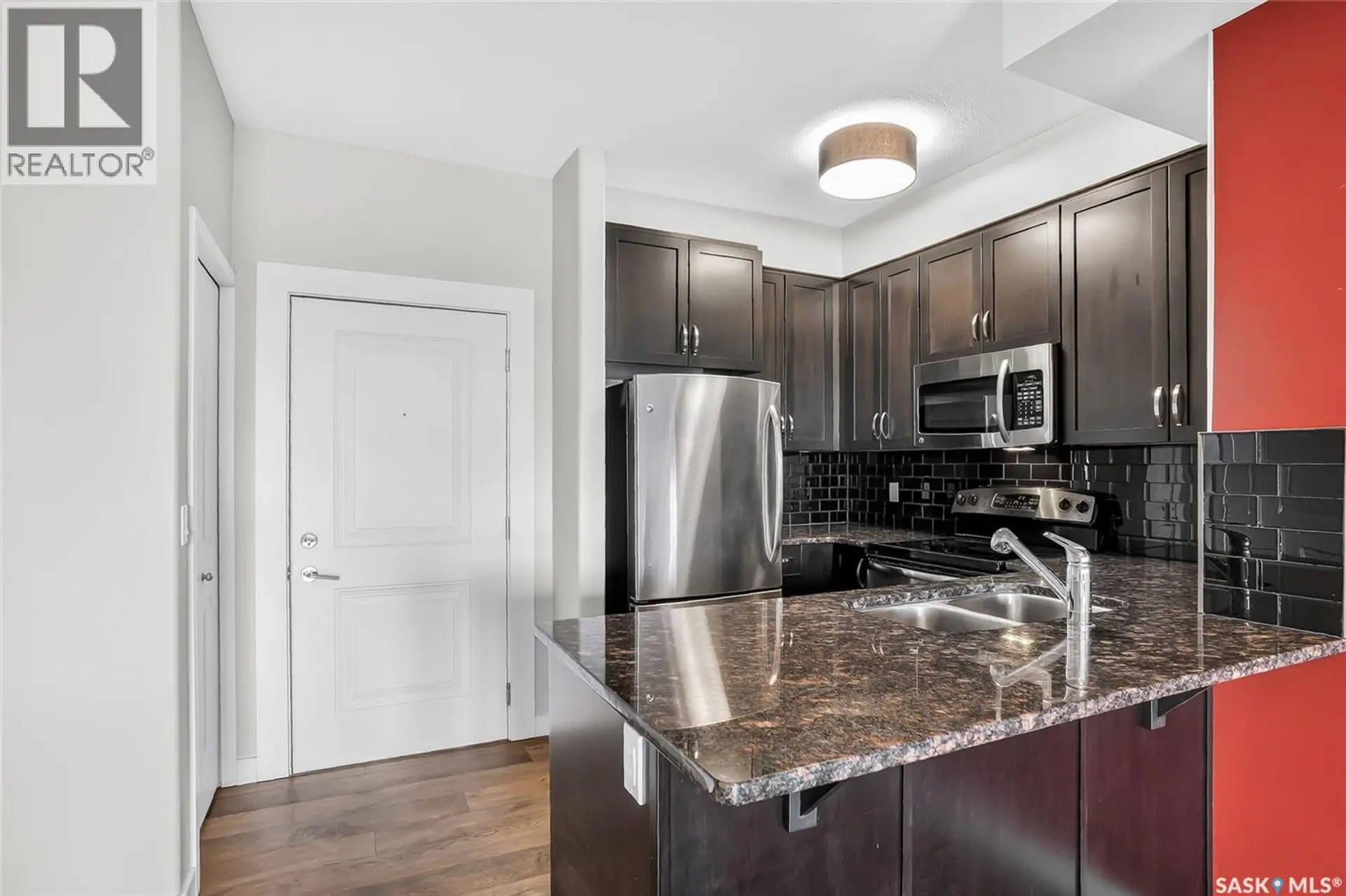 #322 158 Pawlychenko LANE - Image 8