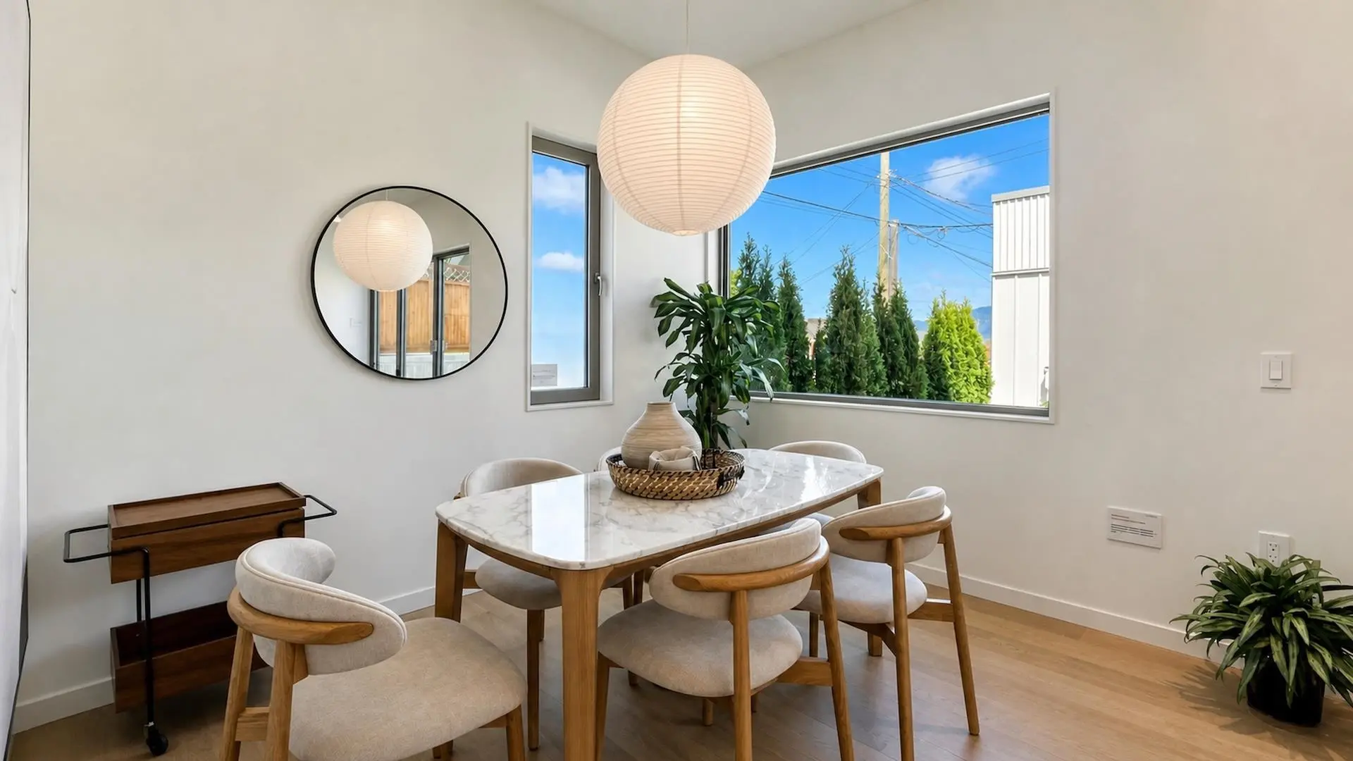 #1 2915 E 5th Avenue - Image 3
