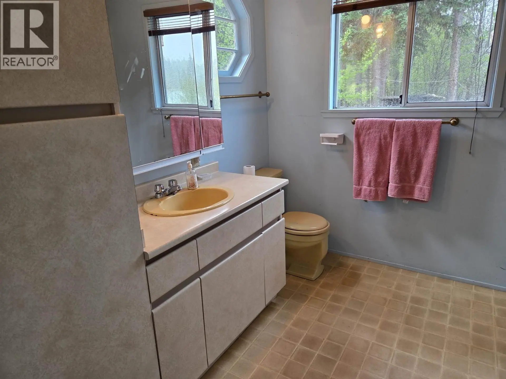 7547 EDALL BAY ROAD - Image 10