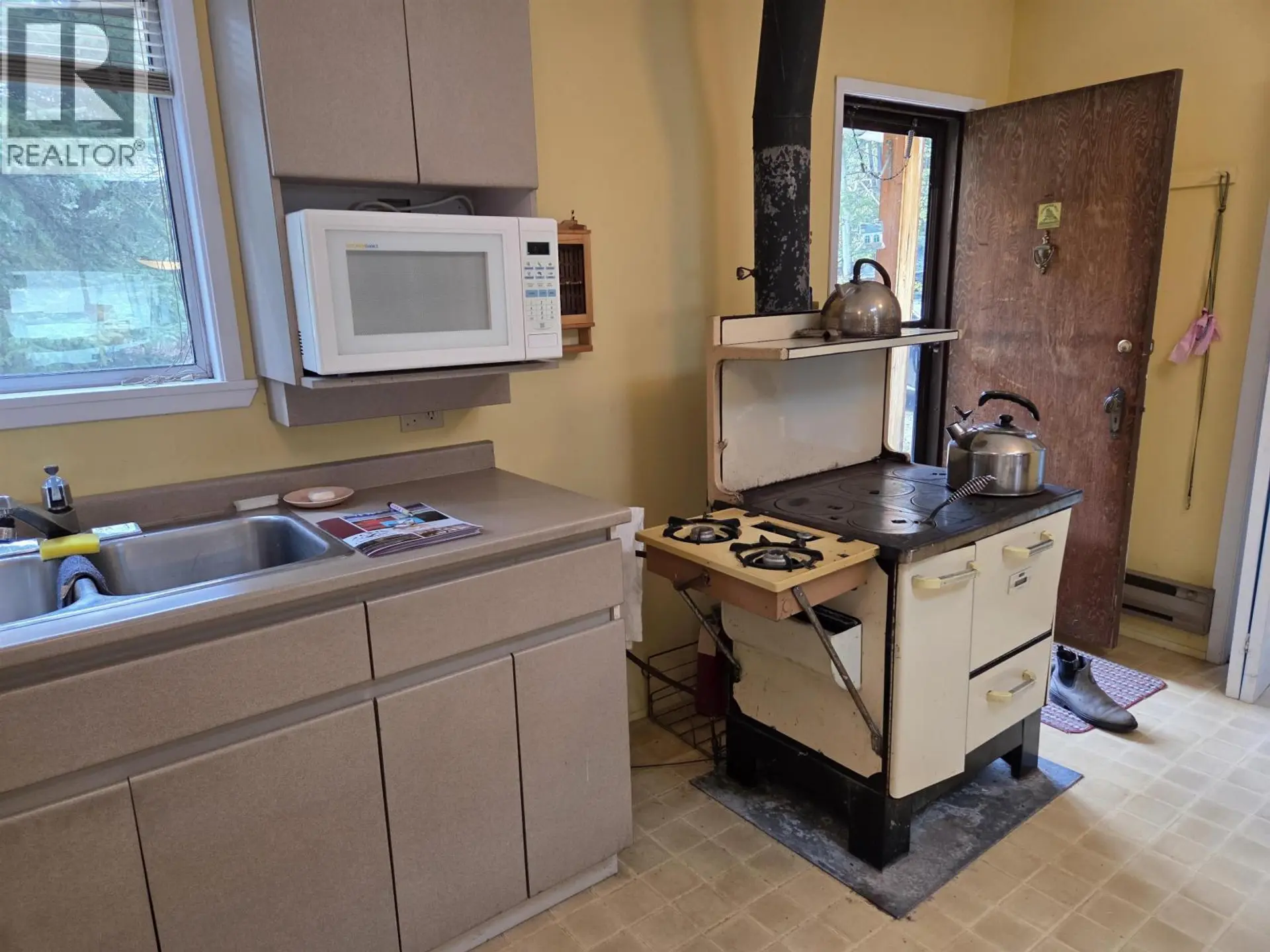 7547 EDALL BAY ROAD - Image 7