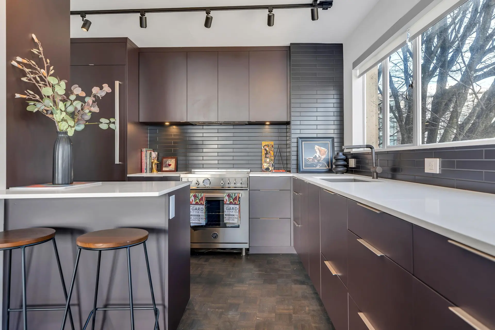 Property at #101 2135 Argyle Avenue, West Vancouver, BC