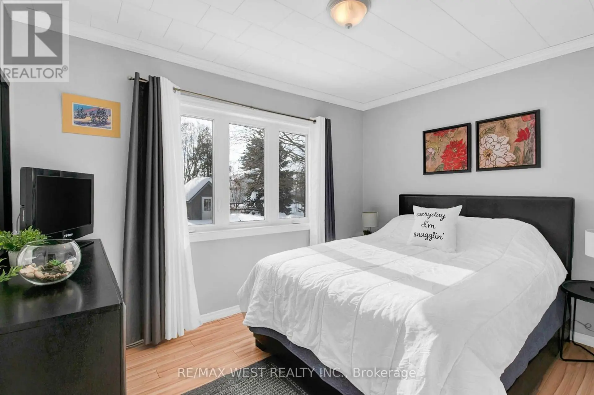 15 MILLWOOD ROAD - Image 8