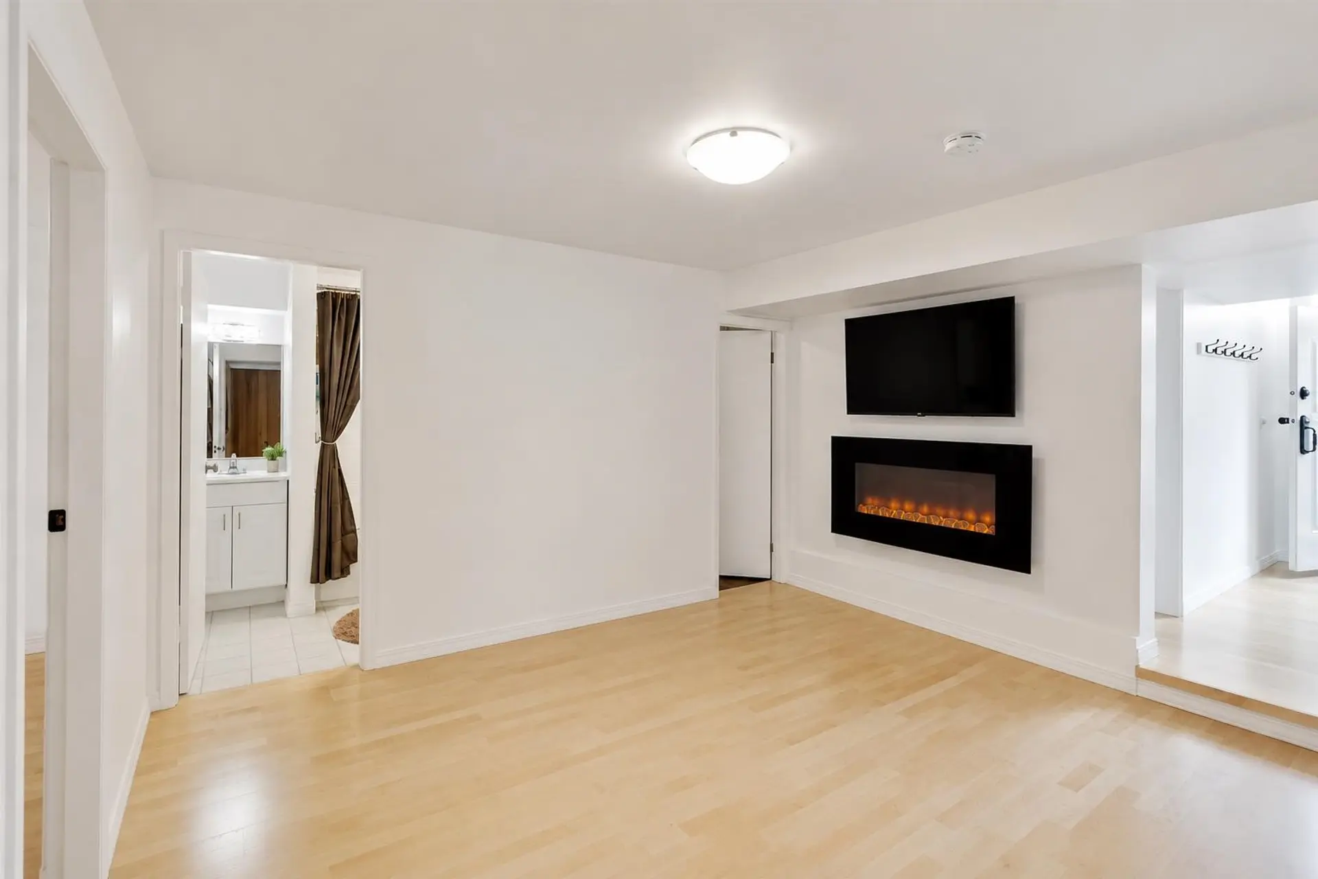 4860 Eton Street - Image 11