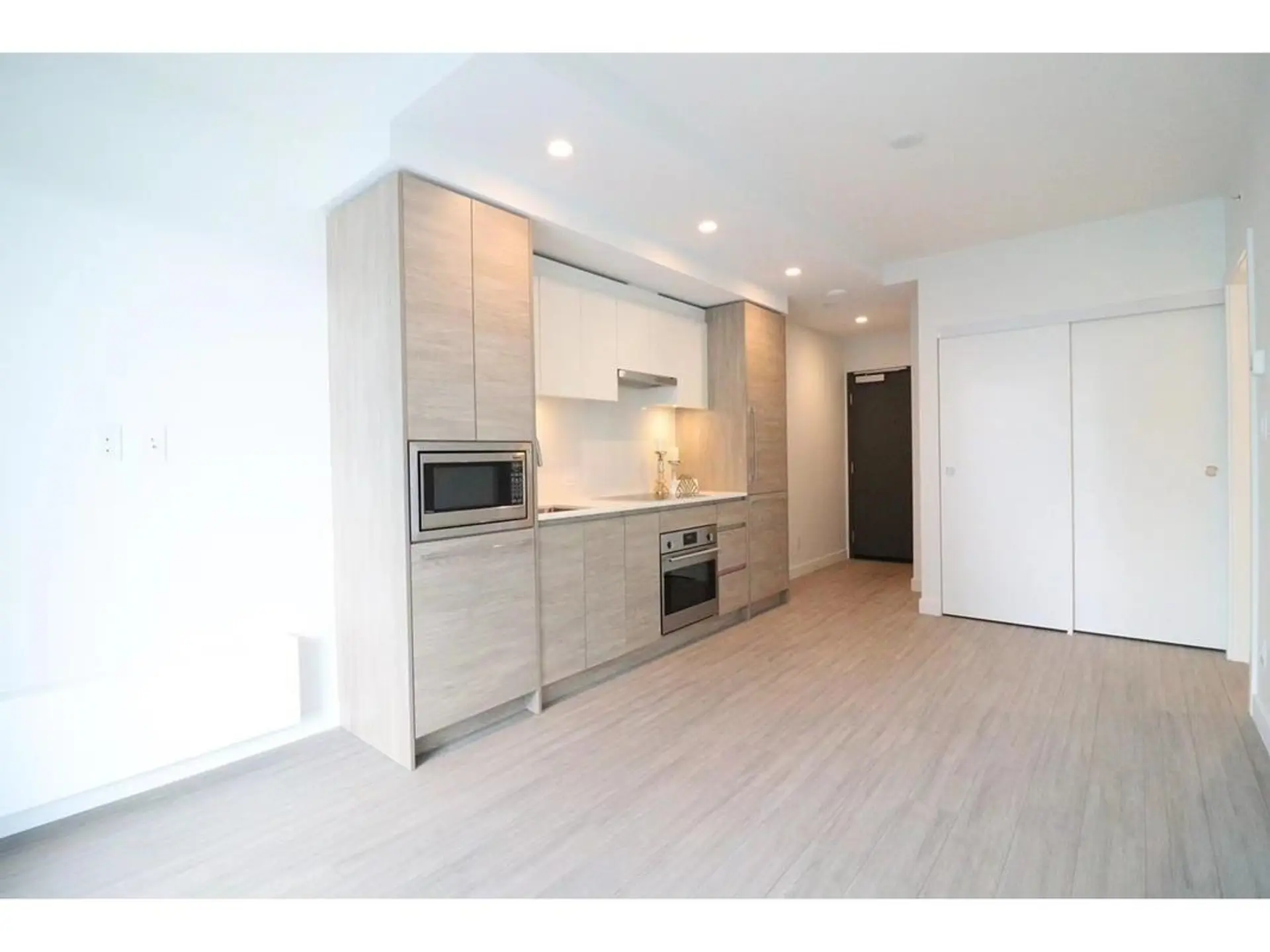 Property at #1607 13615 Fraser Highway, Surrey, BC