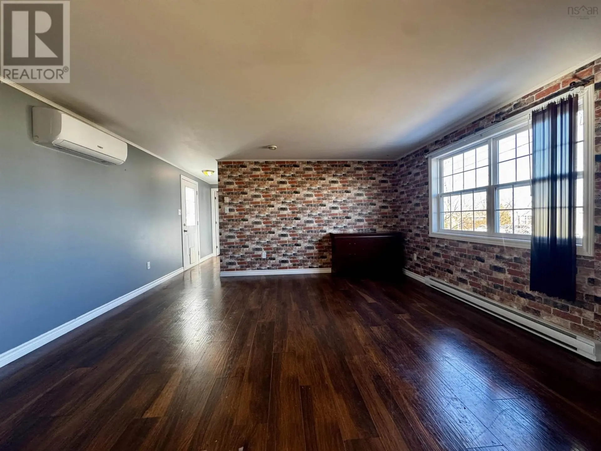 25 Rogers Dr. - Image 12
