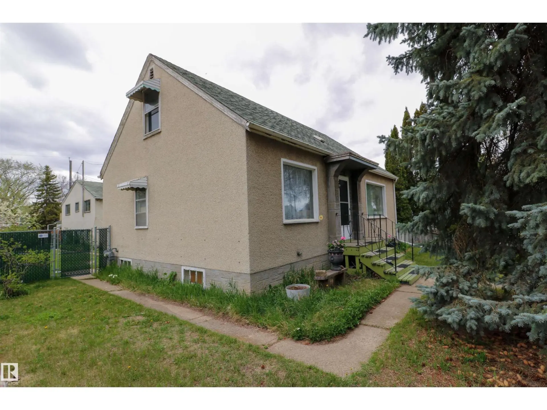 11614 70 ST NW - Image 2