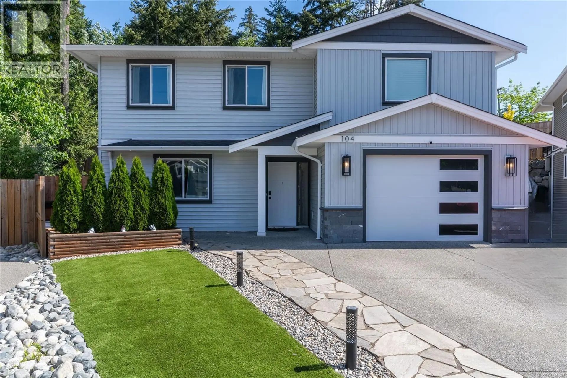 Property at 104 Burns Pl, Ladysmith, BC