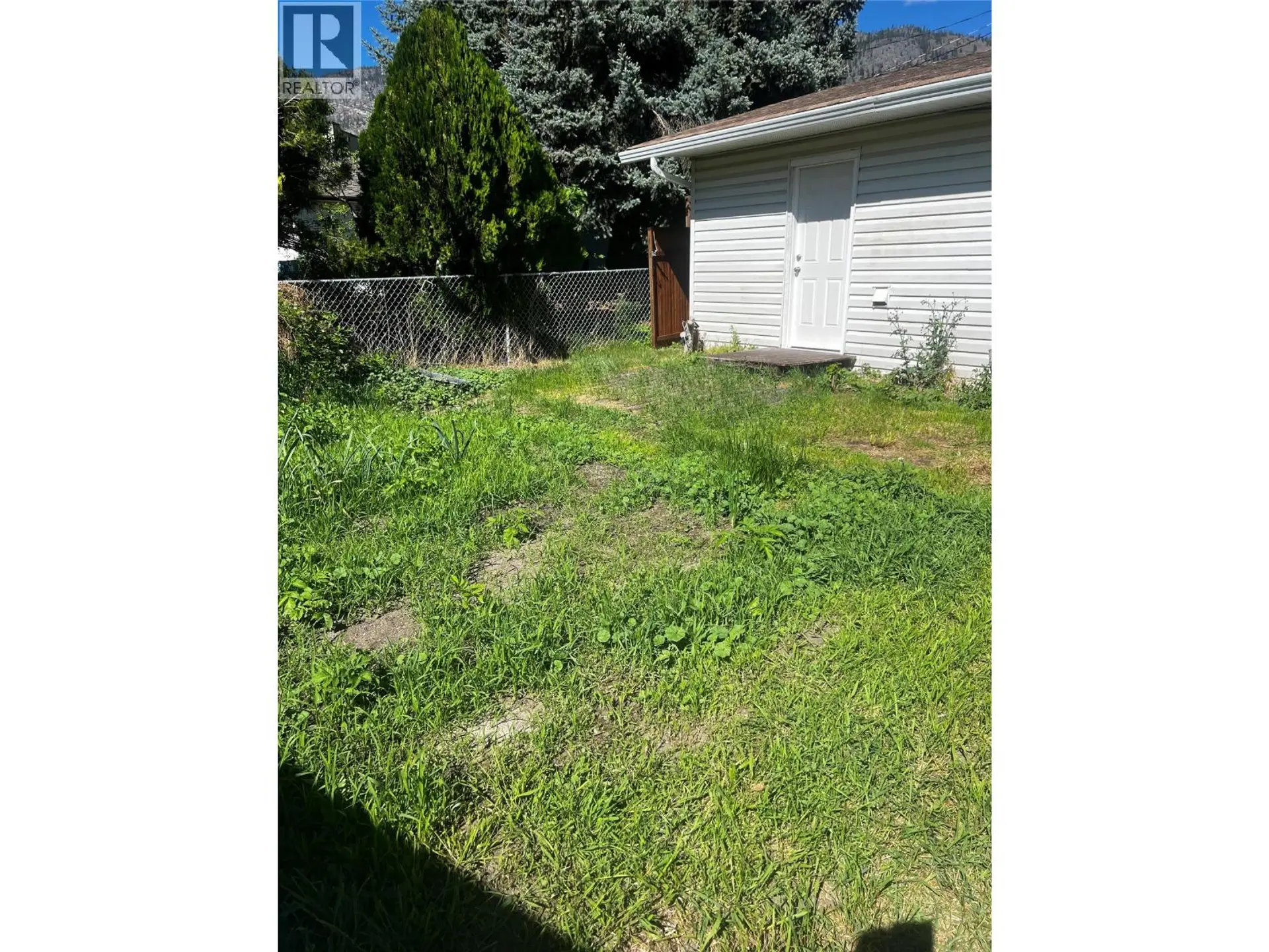 28 Willow Crescent - Image 11