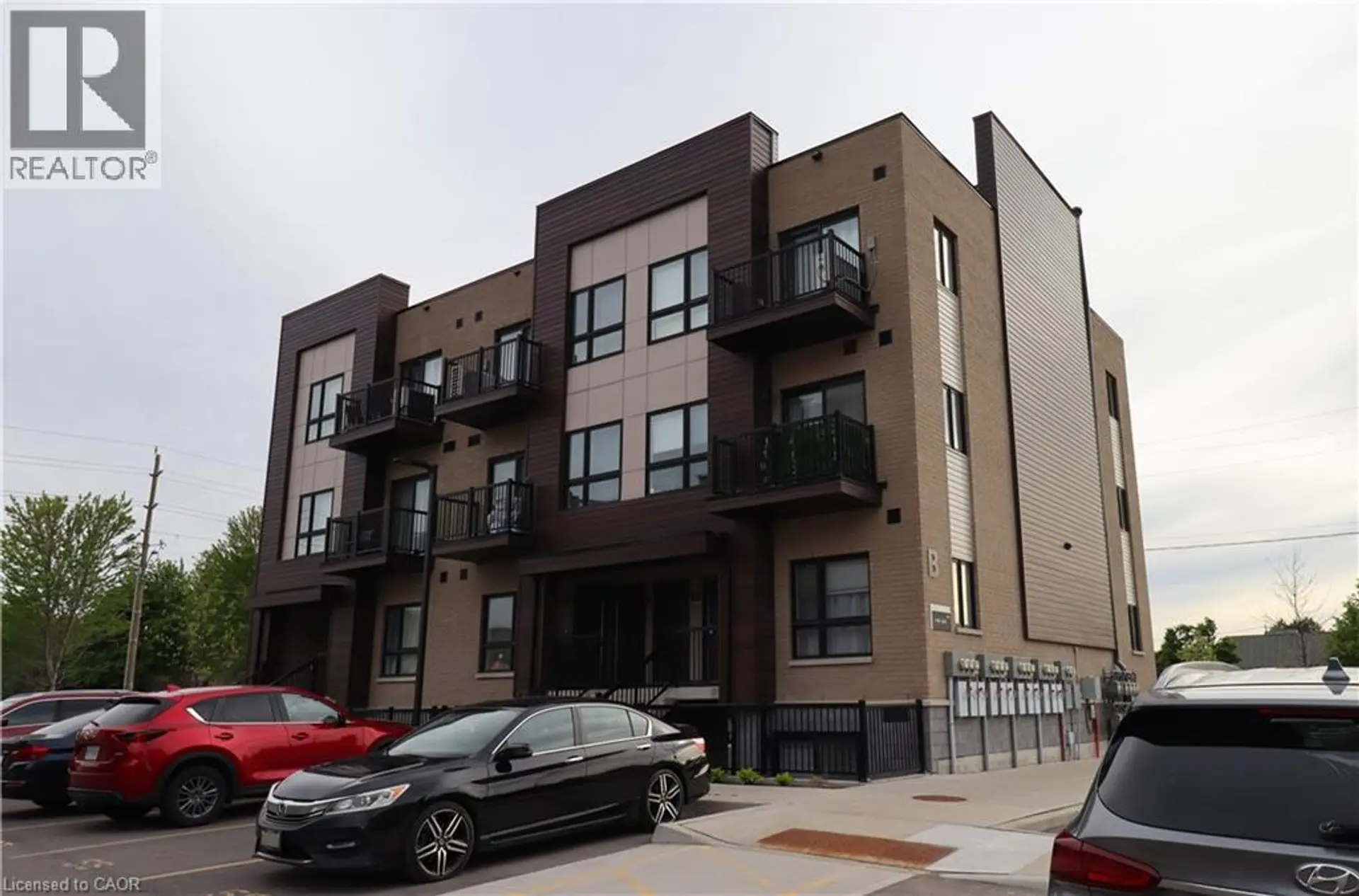 #B1 10 PALACE Street - Image 2
