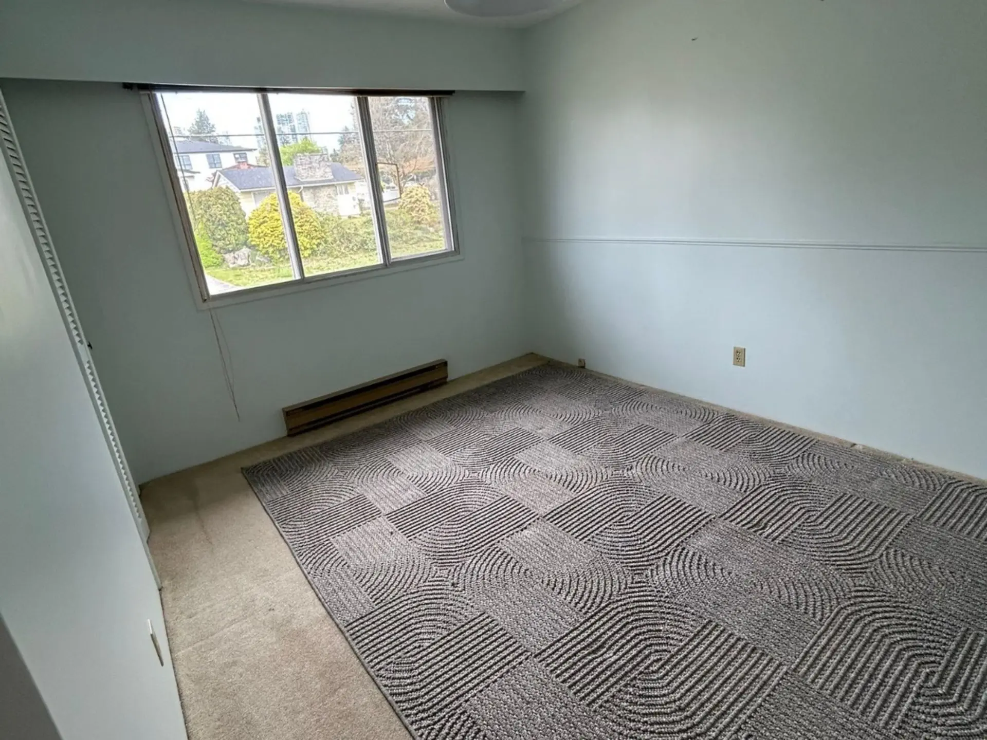 4258 Irmin Street - Image 11