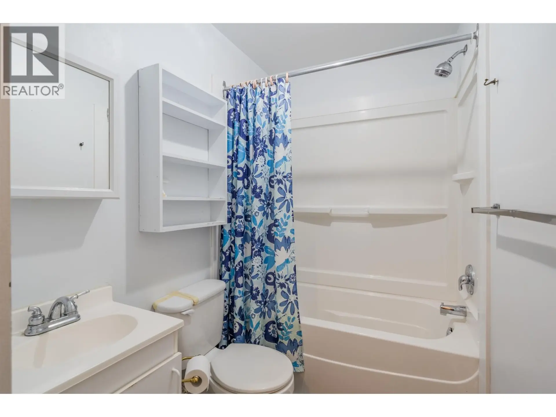 125-145 DOGWOOD AVENUE - Image 12