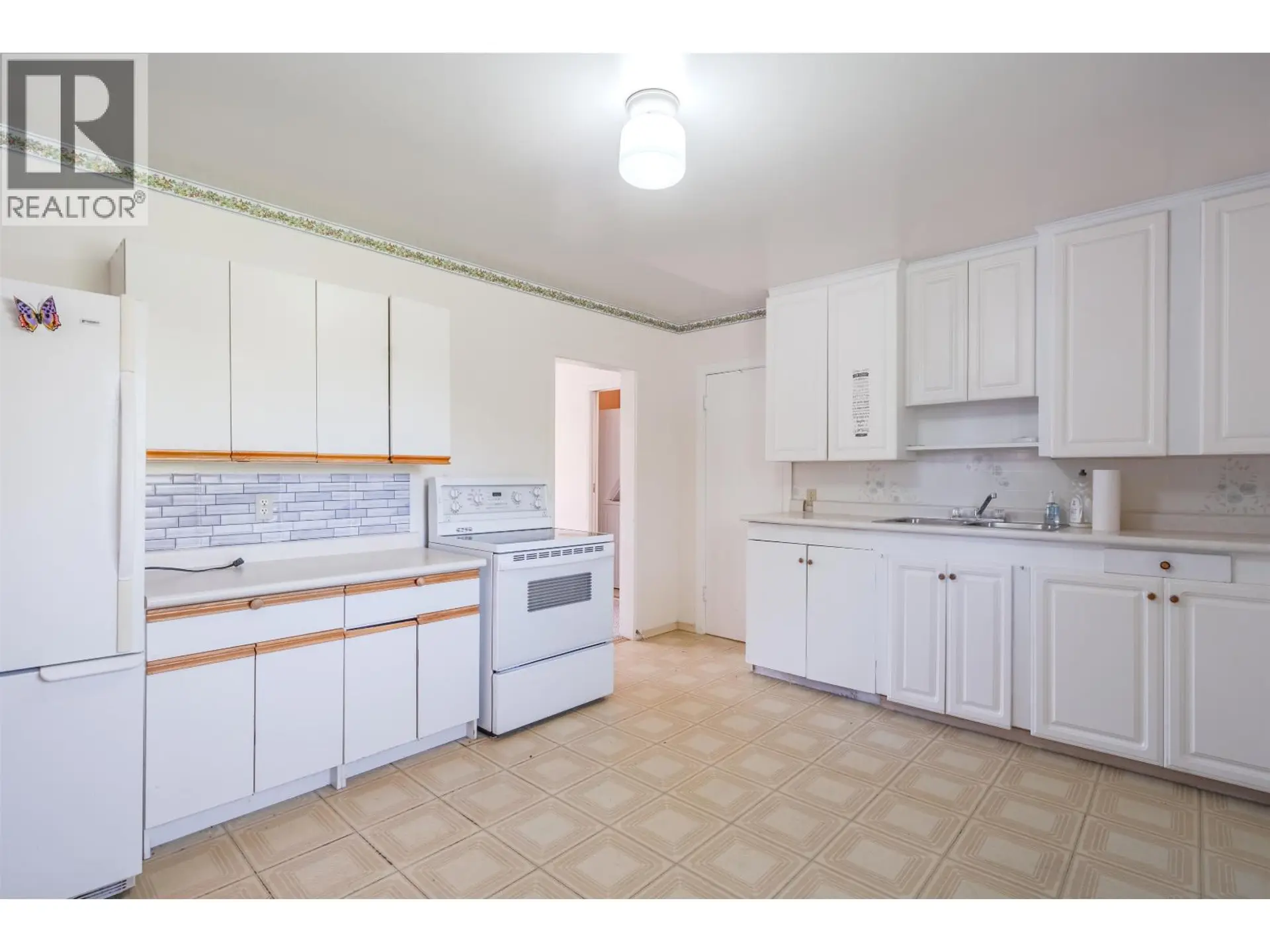 125-145 DOGWOOD AVENUE - Image 8