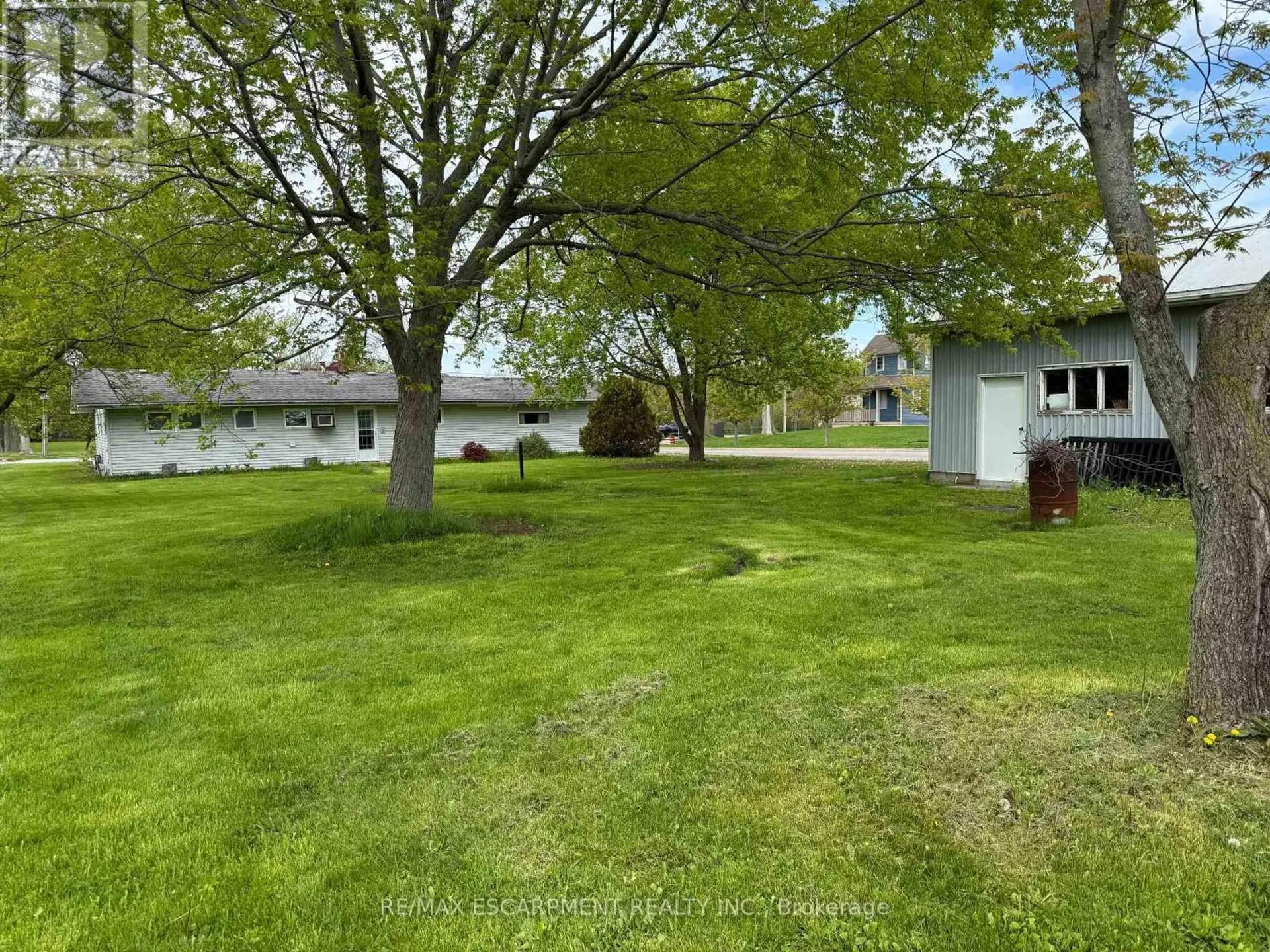 3931 MAIN STREET W - Image 10
