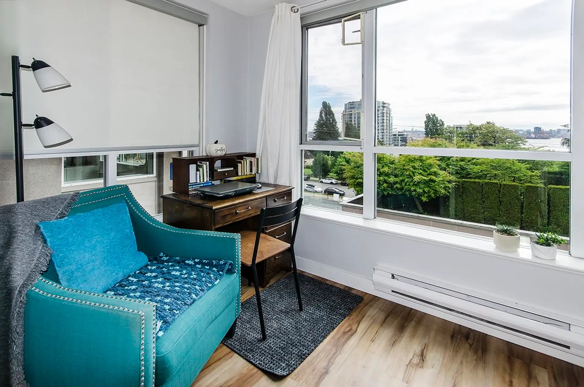 #305 155 E 3rd Street - Image 10
