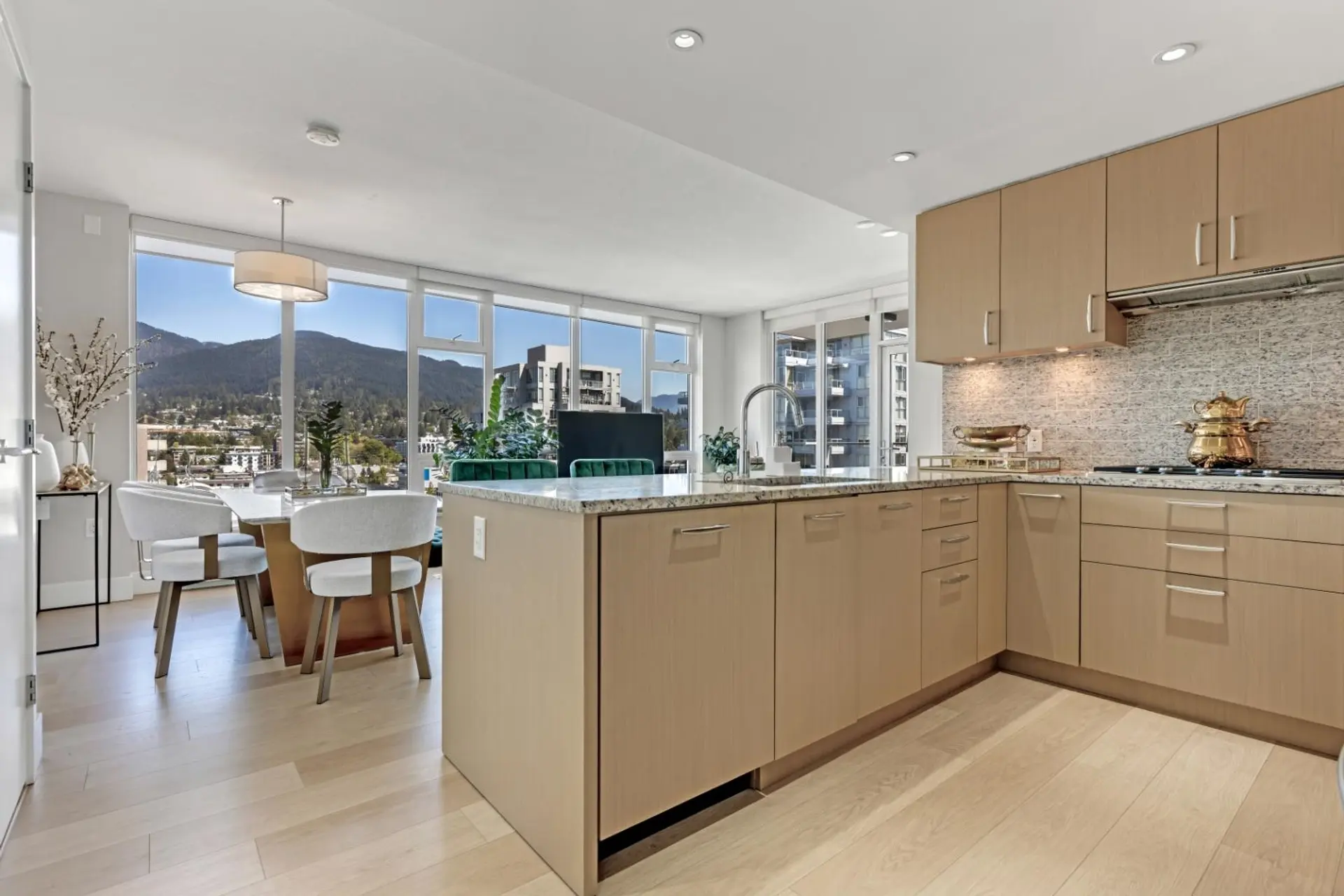Property at #1401 150 W 15th Street, North Vancouver, BC