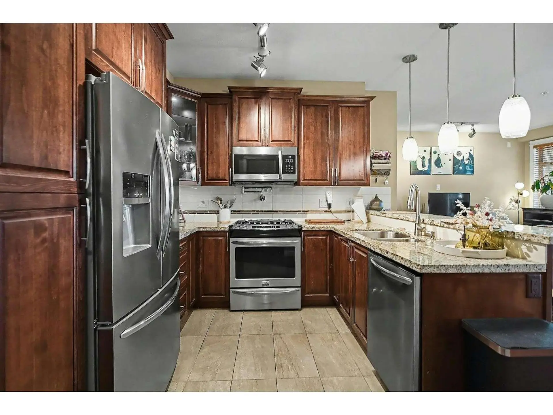 Property at #427 2860 Trethewey Street, Abbotsford, BC