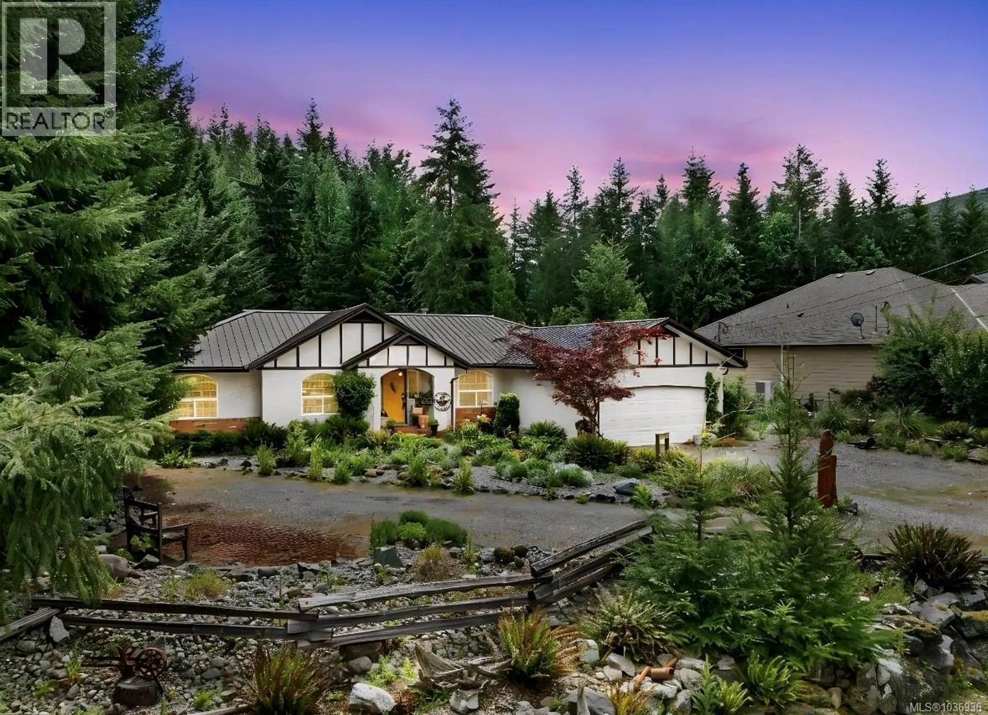 Property at 6745 Wall St, Honeymoon Bay, BC