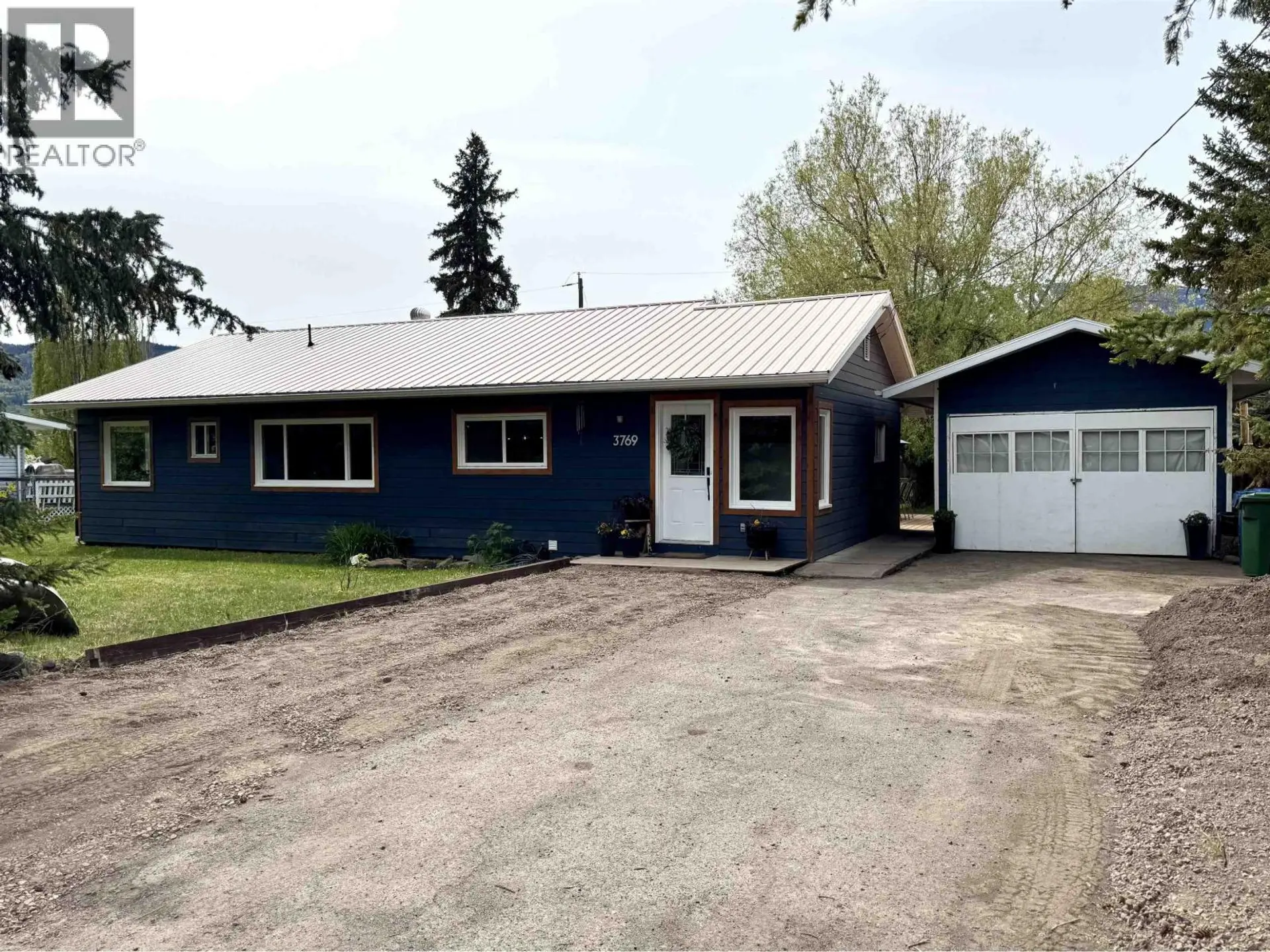 Property at 3769 15TH AVENUE, Smithers, BC