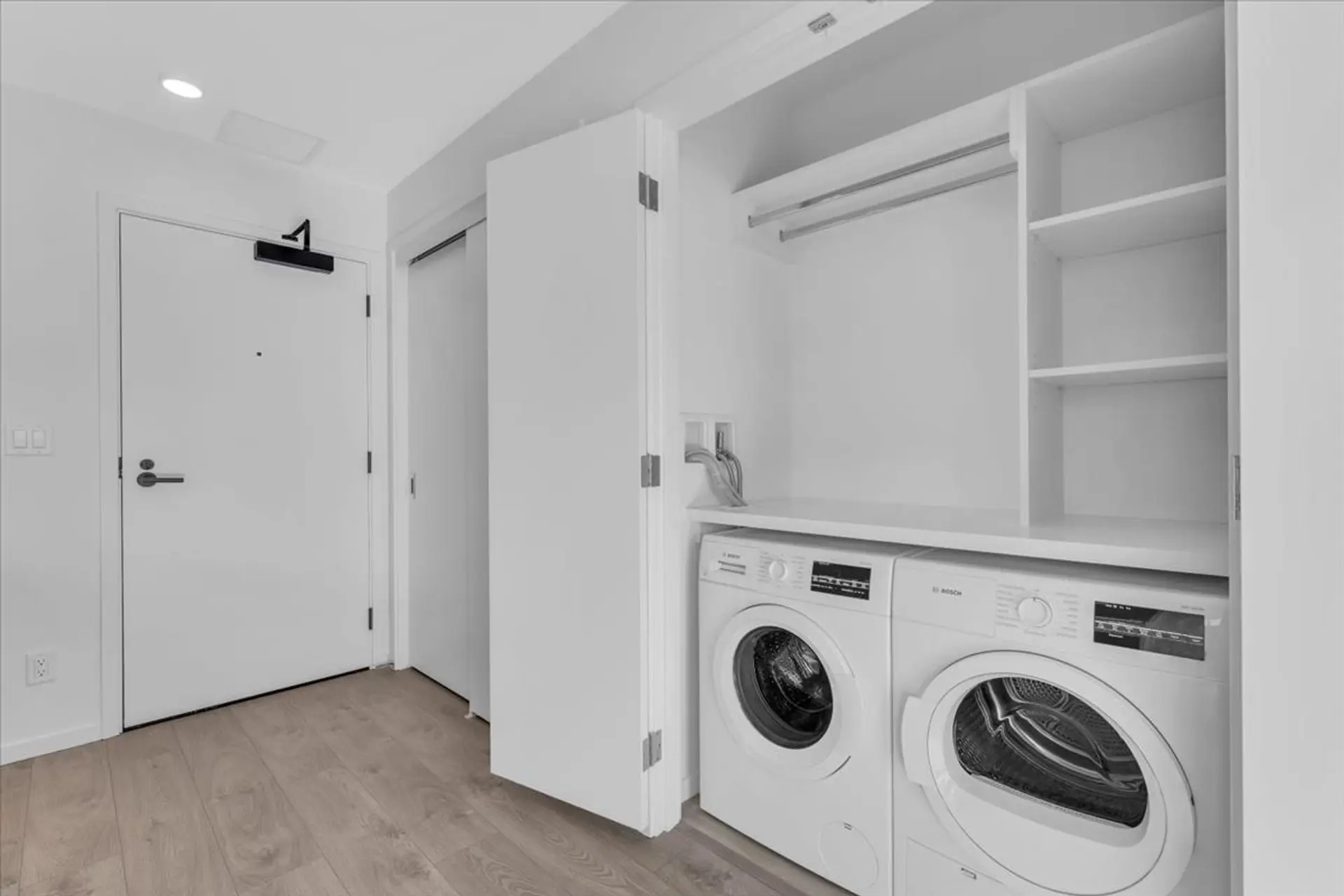 #933 6300 Minoru Boulevard - Image 13