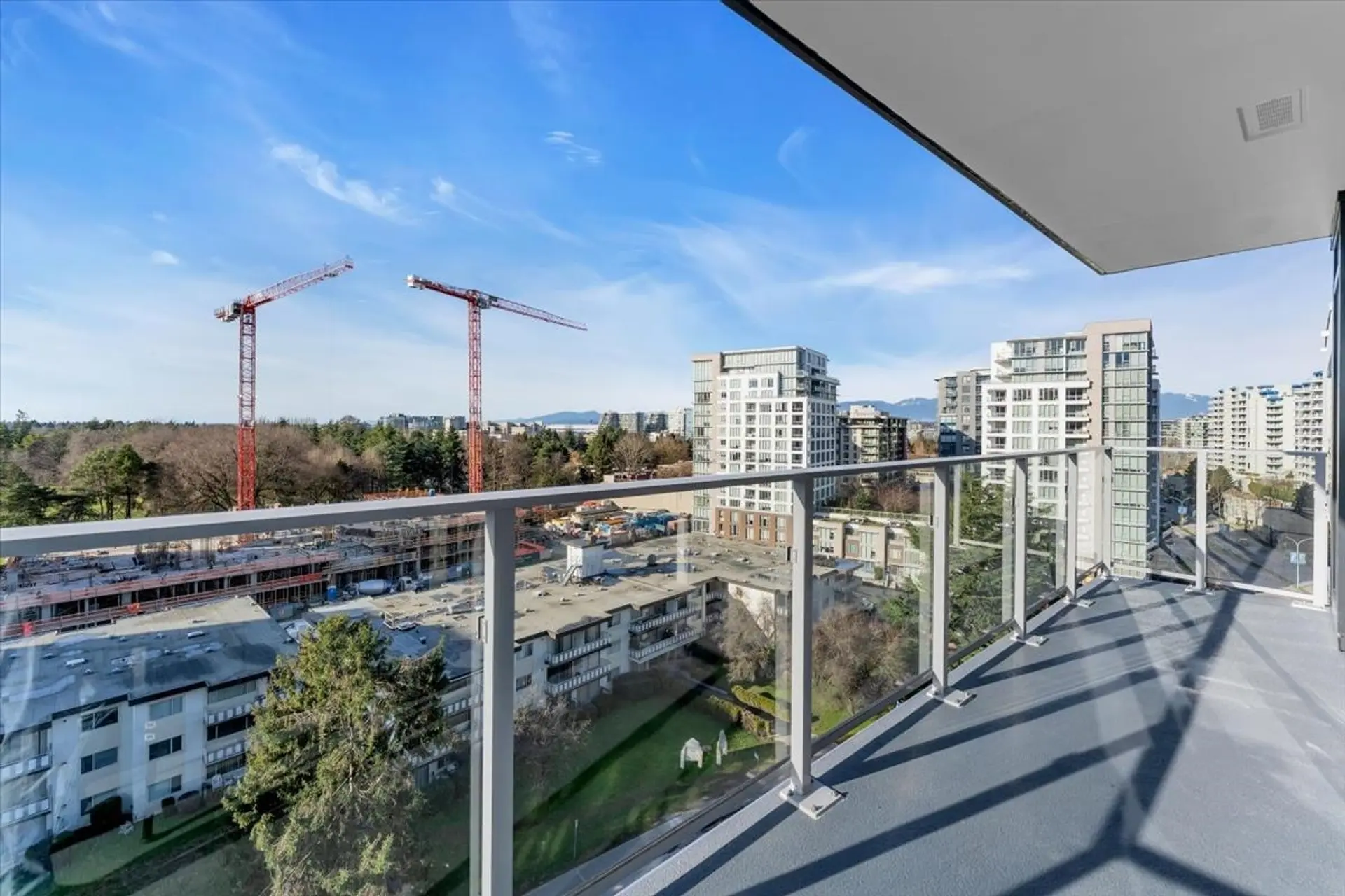 #933 6300 Minoru Boulevard - Image 16