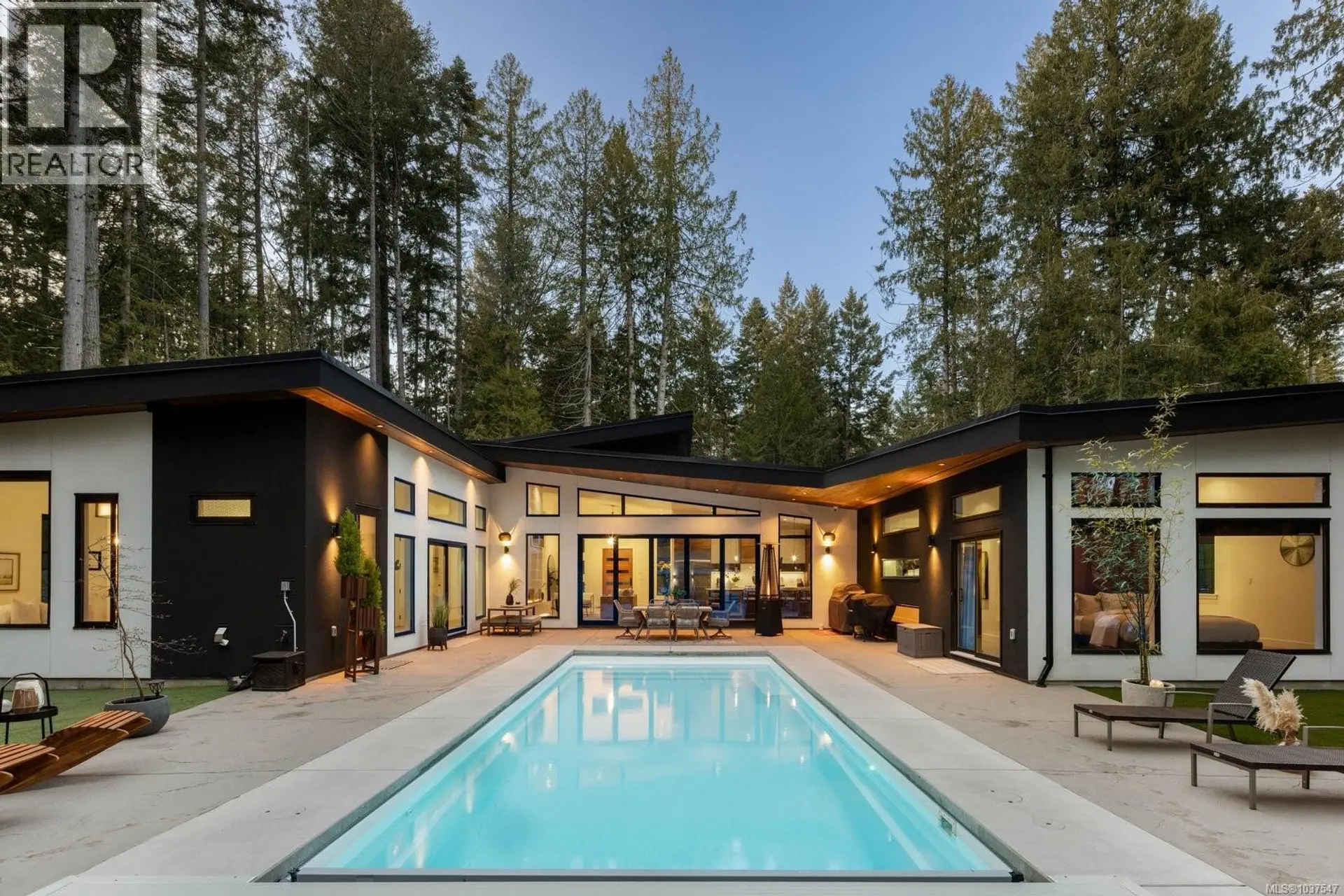 Property at 867 Bradley Dyne Rd, North Saanich, BC