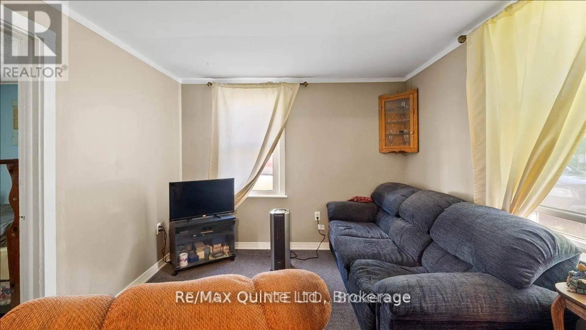 23 FAWCETT AVENUE - Image 13