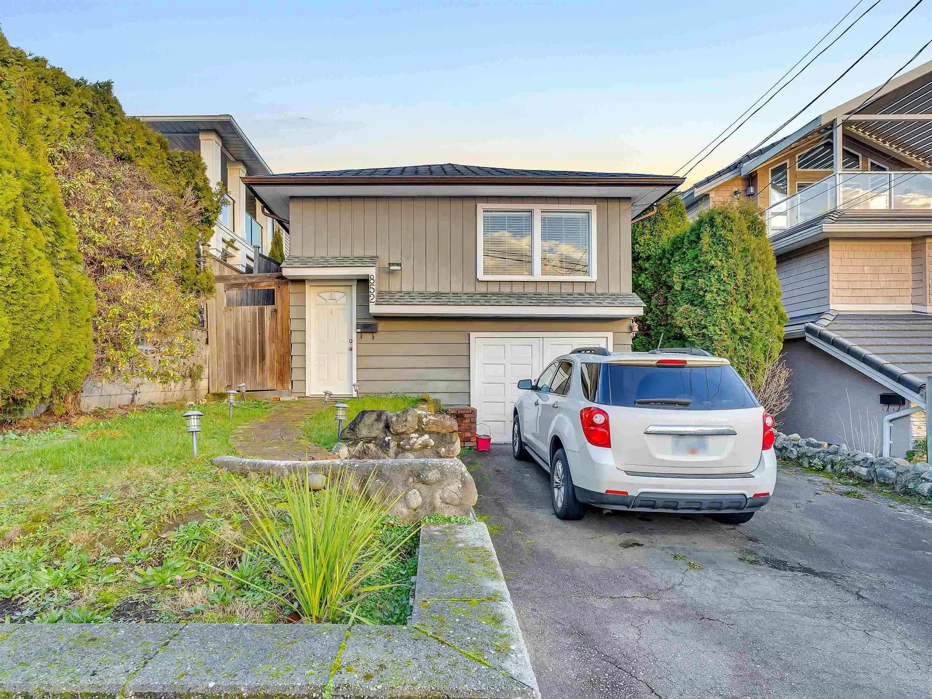 Property at 852 Stevens Street, White Rock, BC