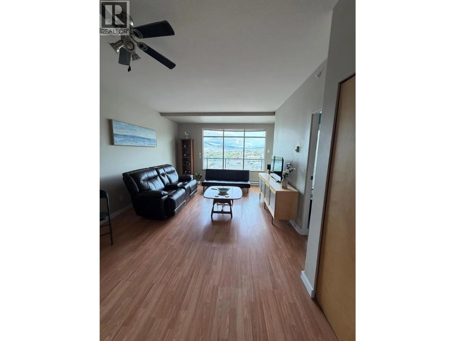 #906 619 VICTORIA Street - Image 7