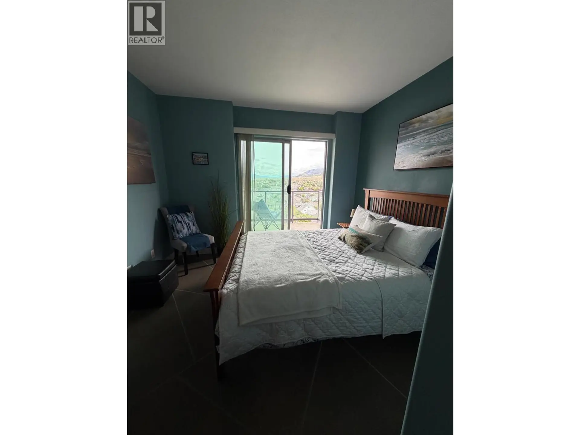 #906 619 VICTORIA Street - Image 10