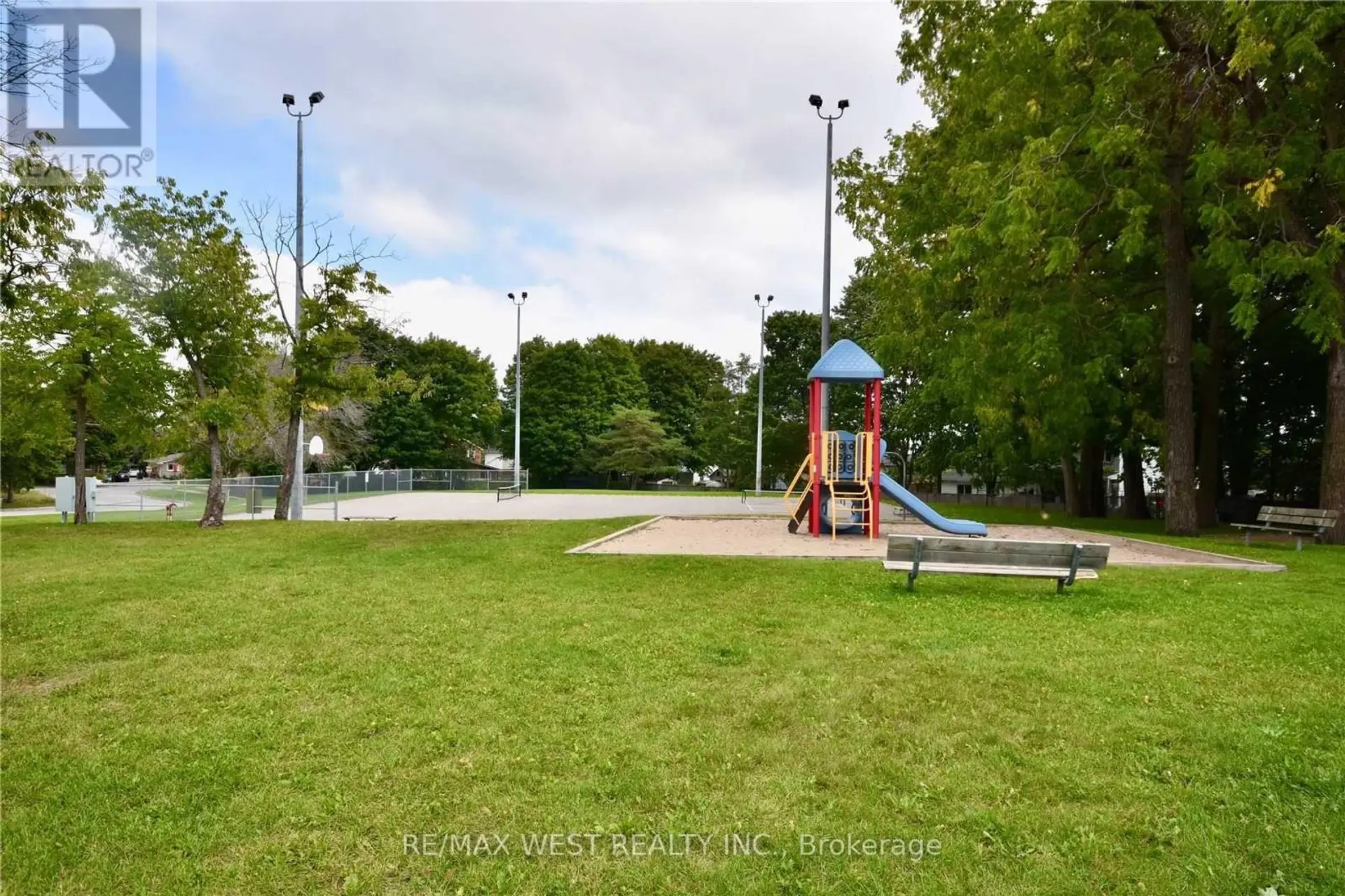 77 CARLTON ROAD - Image 15