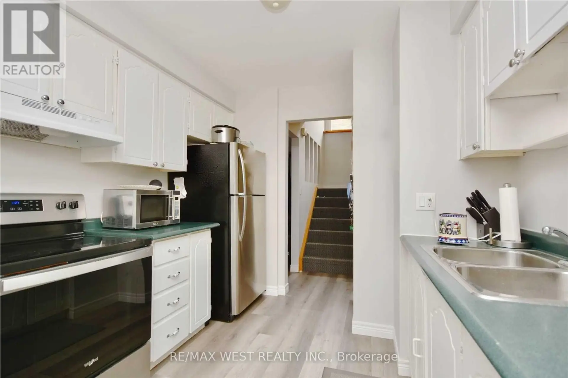 77 CARLTON ROAD - Image 7