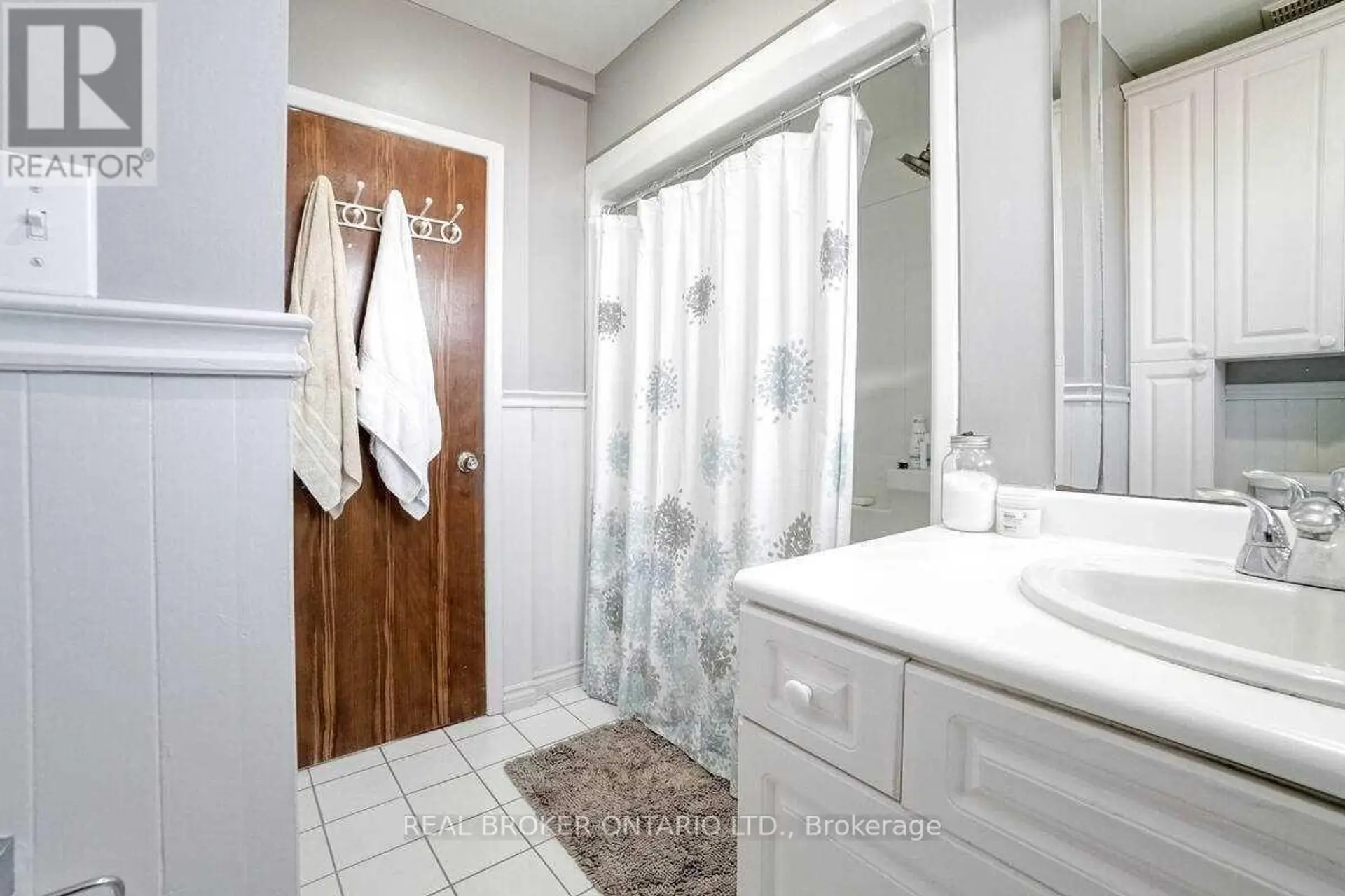 320 WILLIAMS AVENUE - Image 13