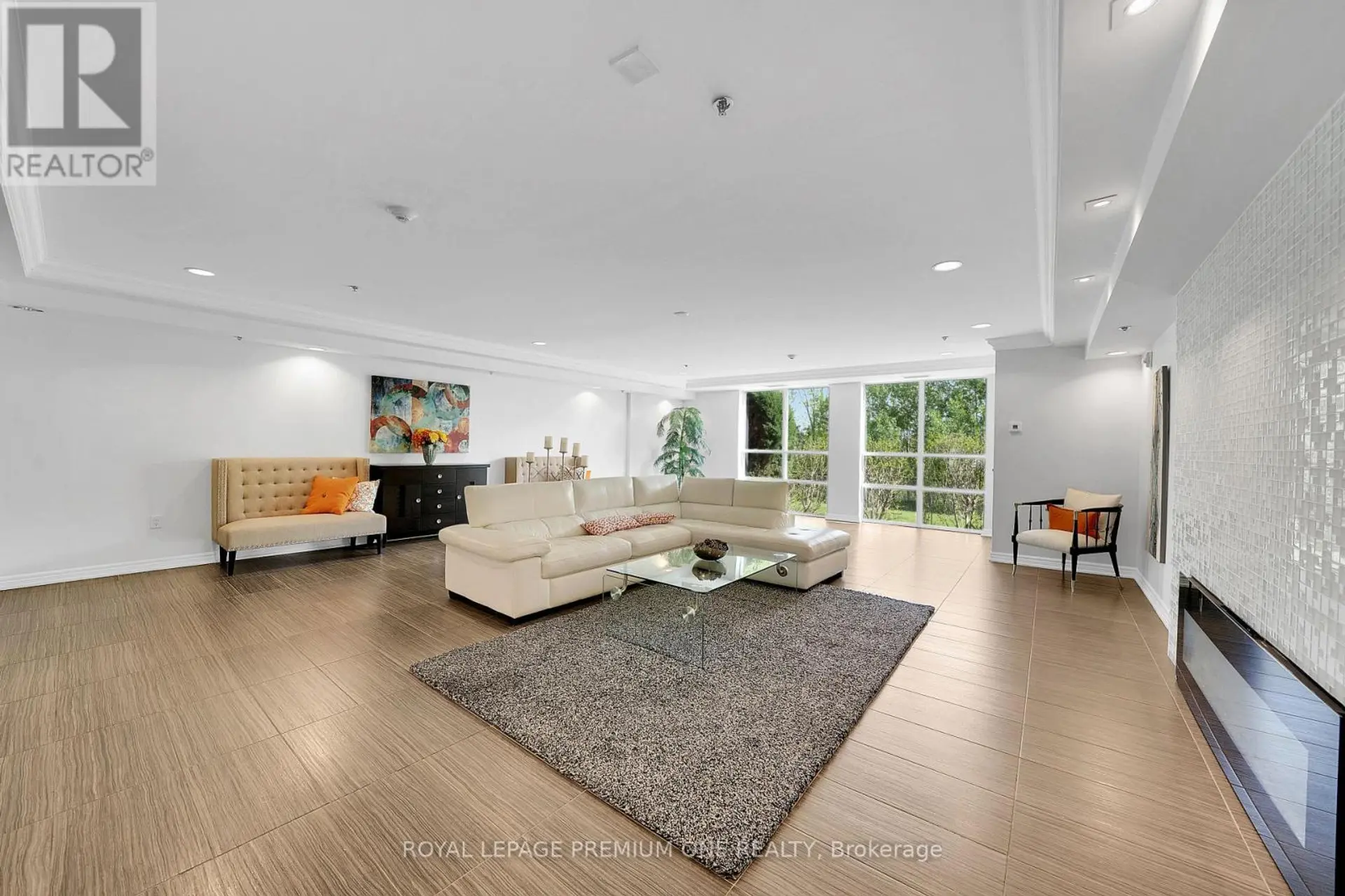 #508 1419 COSTIGAN ROAD - Image 11