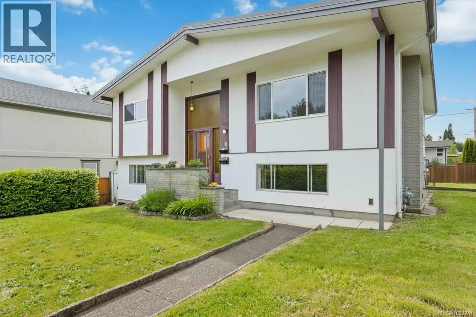 Property at 1273 Denman St, Victoria, BC