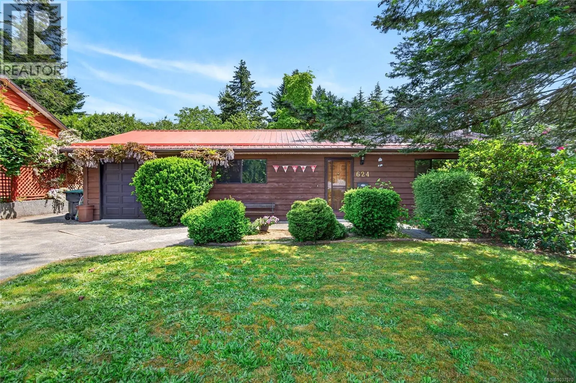 Property at 624 Totem Cres, Comox, BC