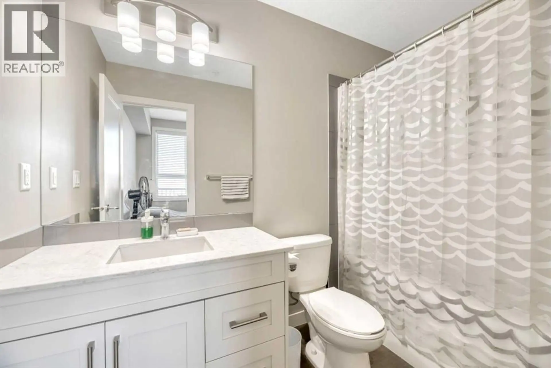 #119 10 Walgrove Walk SE - Image 11