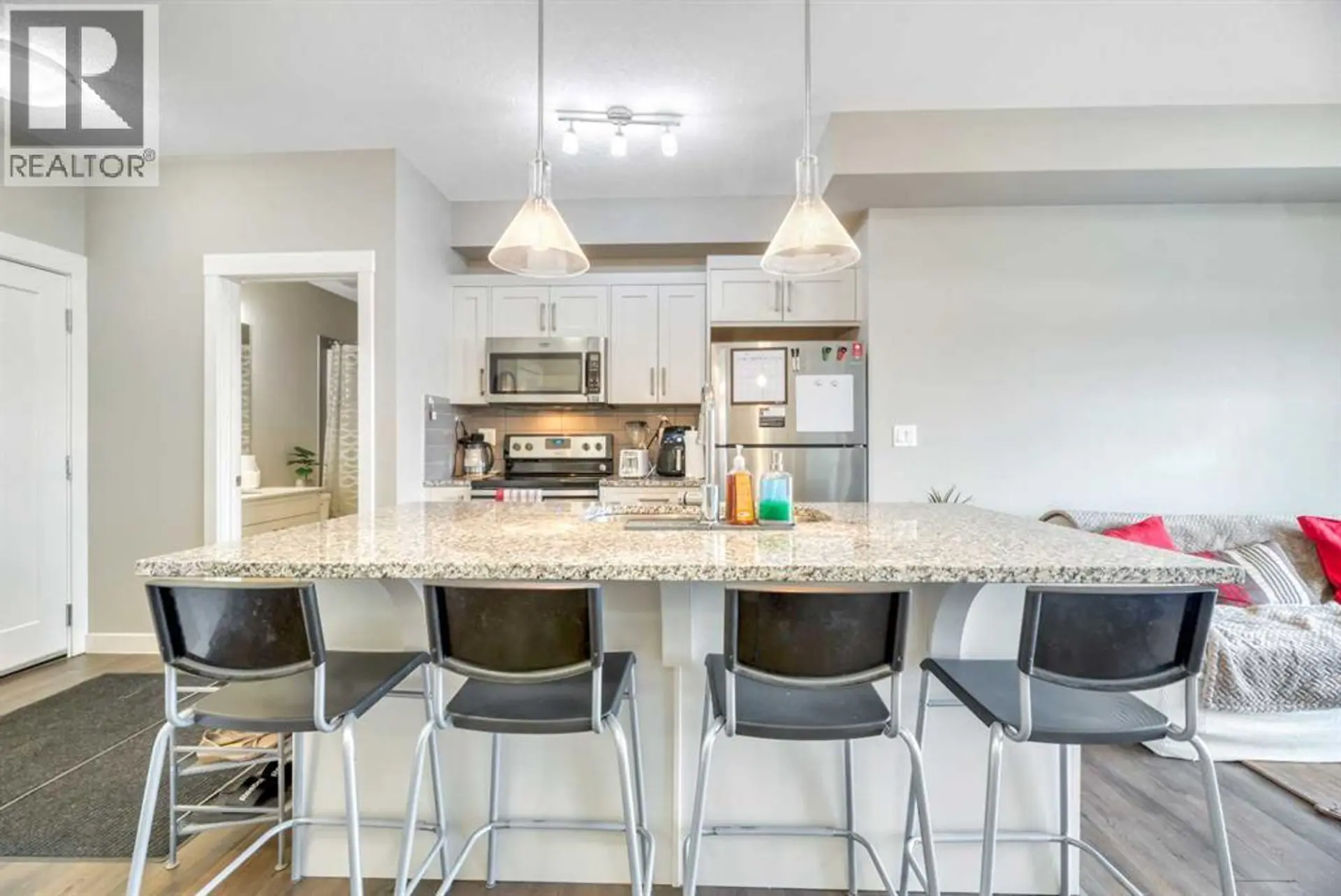 #119 10 Walgrove Walk SE - Image 4